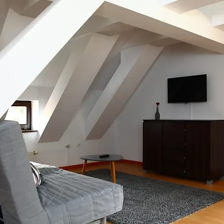 Apartment Szabla 1 *