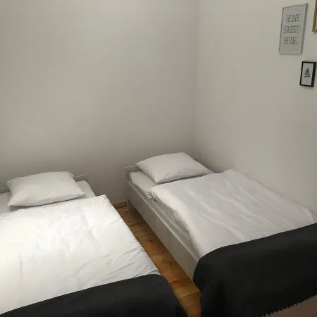 Apartment Szabla 1 *